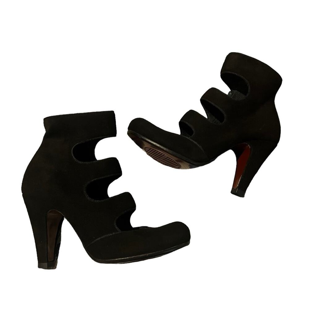 Chie Mihara black suede strappy cut out heels Sz 36